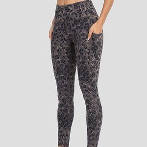 Leopard Print Activewear Leggings